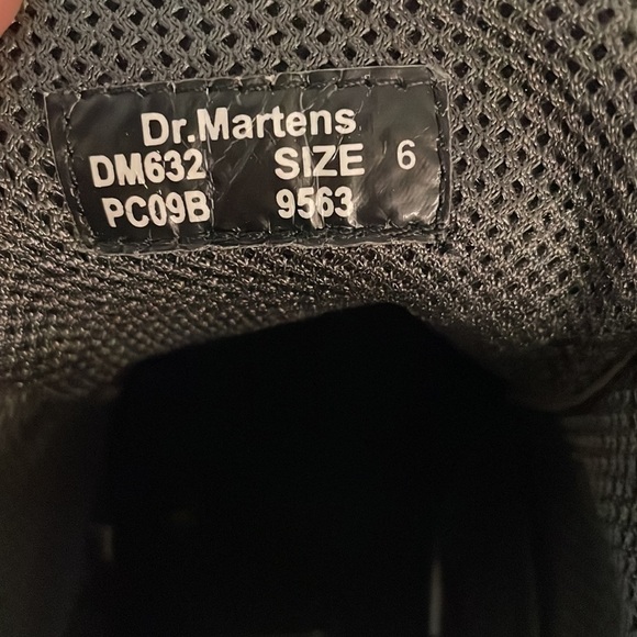 DR Martens Size 6 - Picture 10 of 12